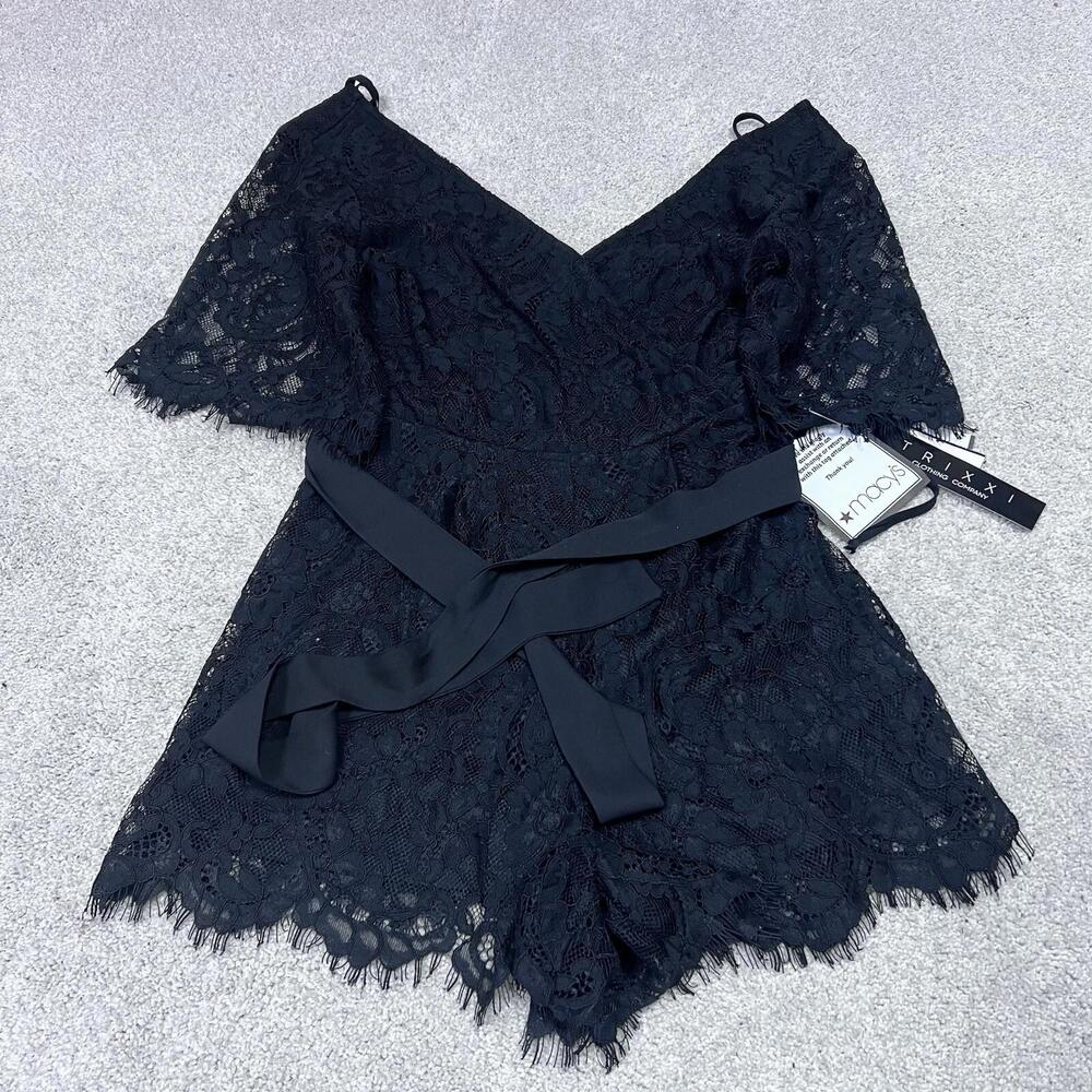 Trixxi Romper Women’s Black Short Sleeve Size Small NWT